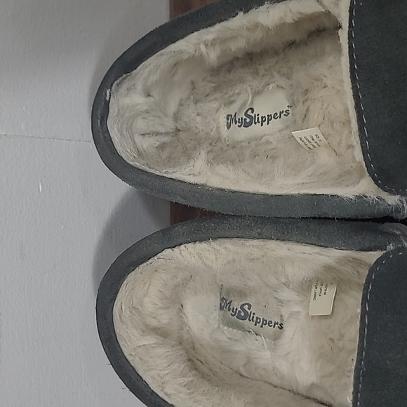 My Pillow My Slipper Grey Suede Faux Fur Lined Comfort Moccasin Slipper Men's 10 - Picture 10 of 11